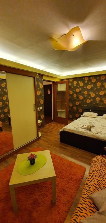 My House - Ultracentral Romana Square Near Old Town Bucareste Exterior foto