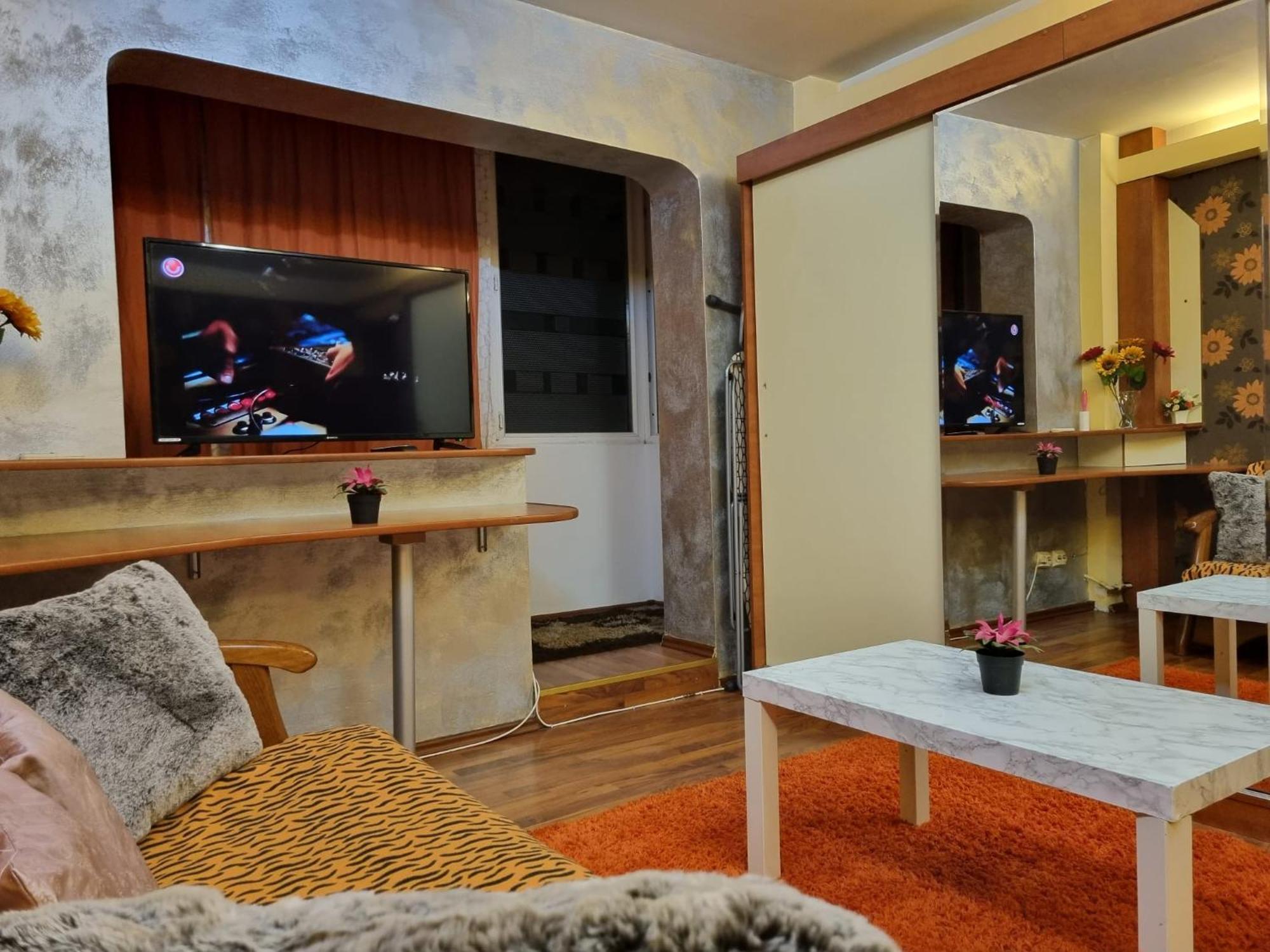 My House - Ultracentral Romana Square Near Old Town Bucareste Exterior foto